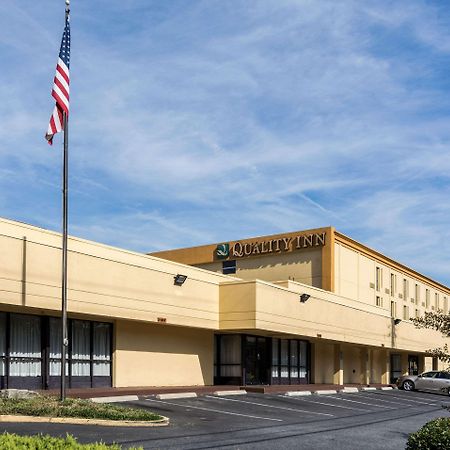 Quality Inn Near Joint Base Andrews-Washington Area Camp Springs Eksteriør billede