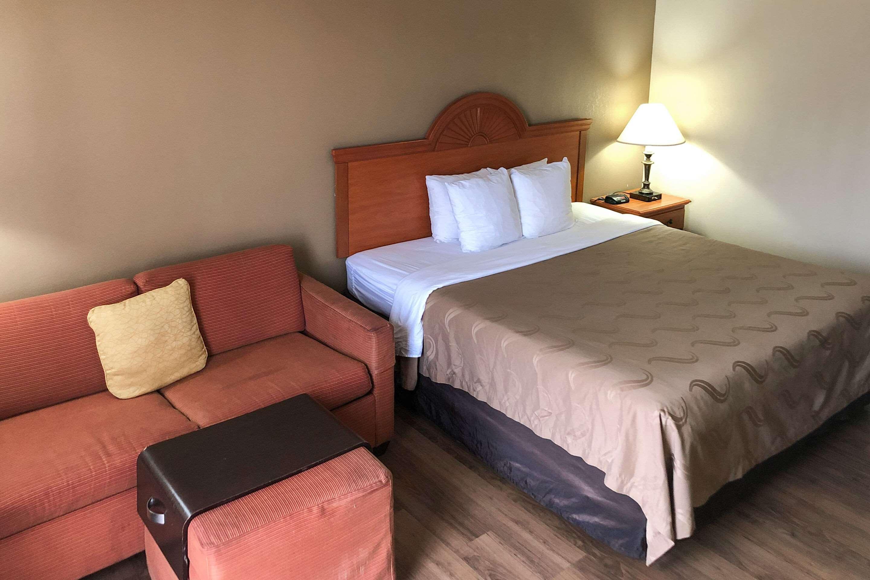 Quality Inn Near Joint Base Andrews-Washington Area Camp Springs Eksteriør billede